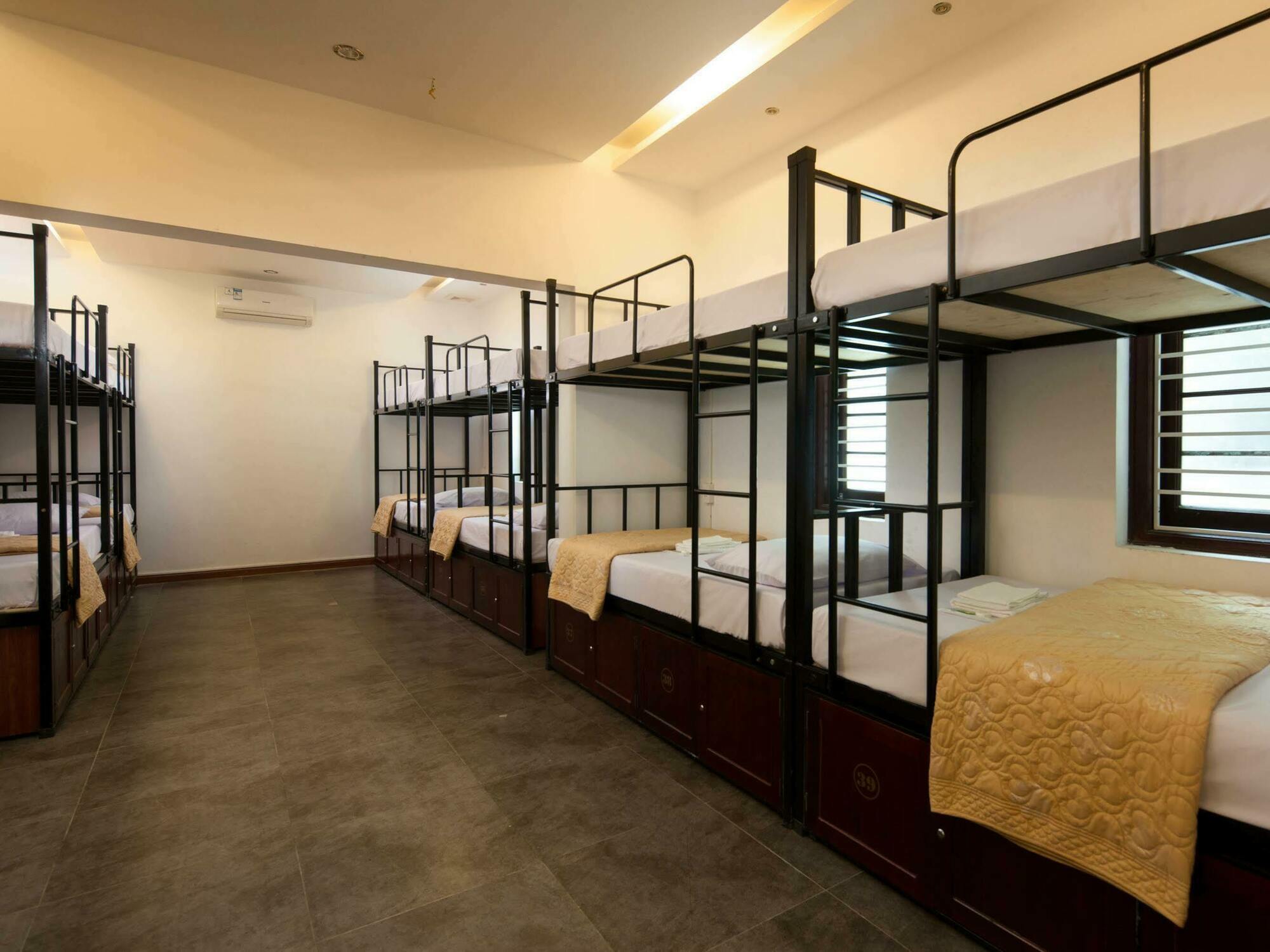 Catba Central Hostel Dong Khe Sau Zewnętrze zdjęcie